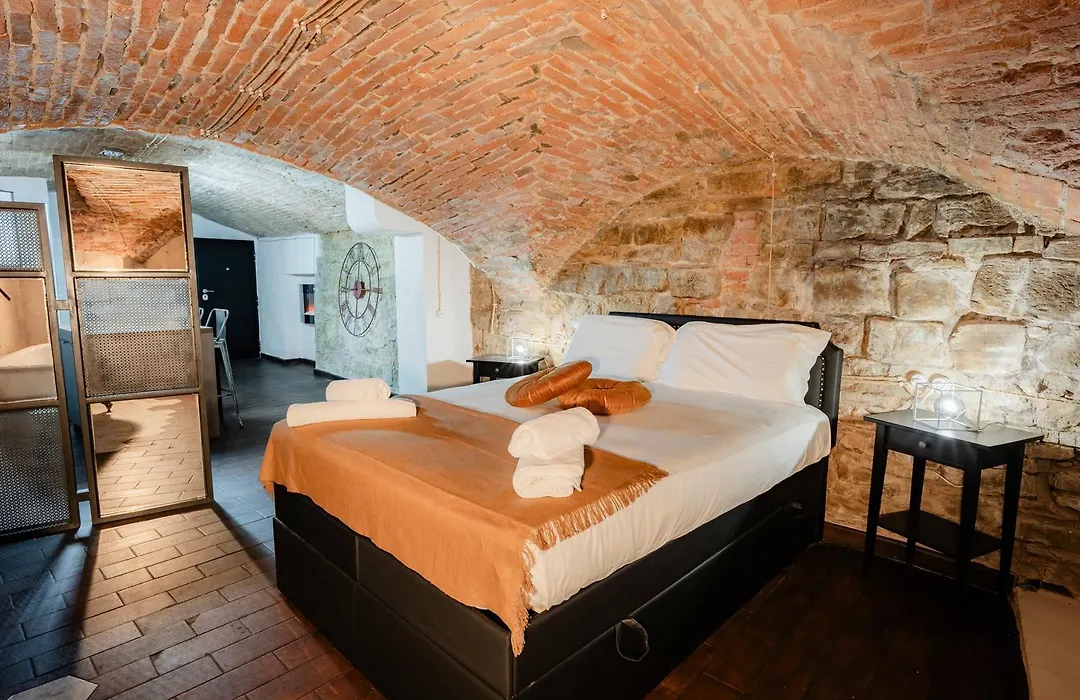 Secret Apartments-1